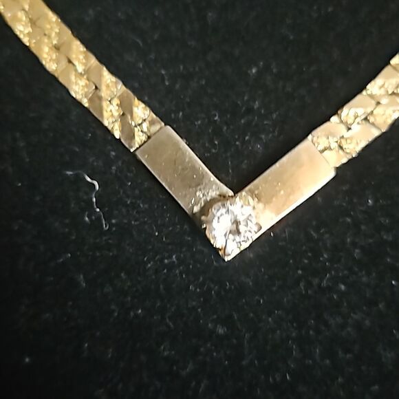 Vintage Women's Gold Plated Necklace With White Stone, Clasp Closure 9" - Picture 12 of 16